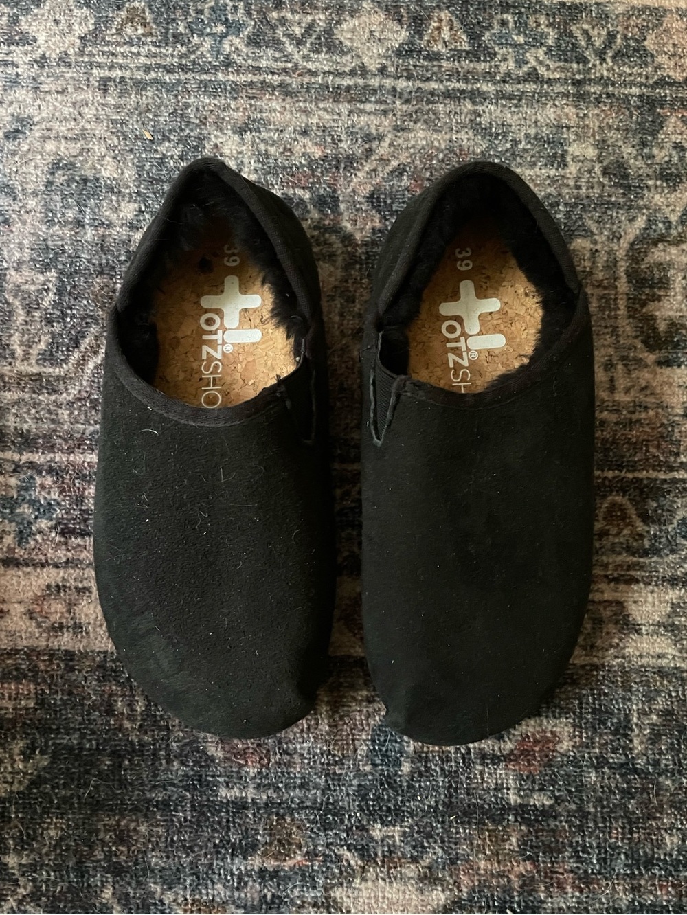OTZ shoes shearling slippers
